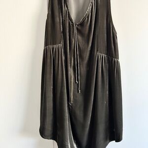Aritzia tunic